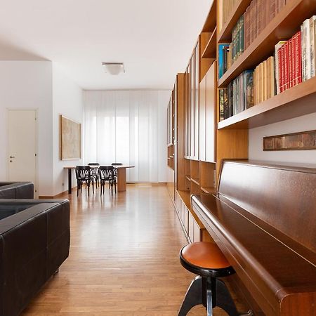 Ca' Stellini - Comoda Casa Indipendente Con Parcheggio Privato Milan Exterior photo